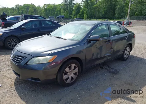 2007 Toyota Camry Le z USA, uszkodzony, nr VIN 4T1BE46K17U086895